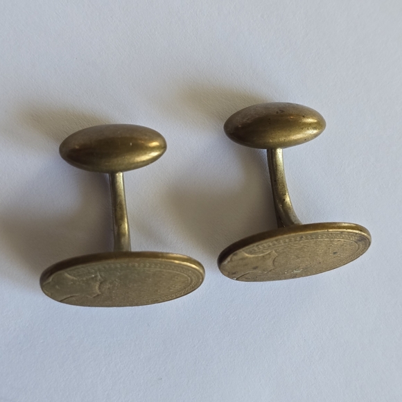 Vintage cuff links gold tone oval shield engraved edwardian art deco style - Picture 2 of 8